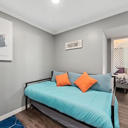 Tiffany Hip Montrose Apt Near Medcenter Uh & Nrg Houston Kültér fotó